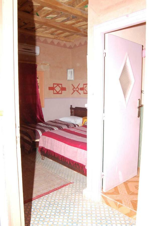 Riad Atlas Berbere Boumalne エクステリア 写真